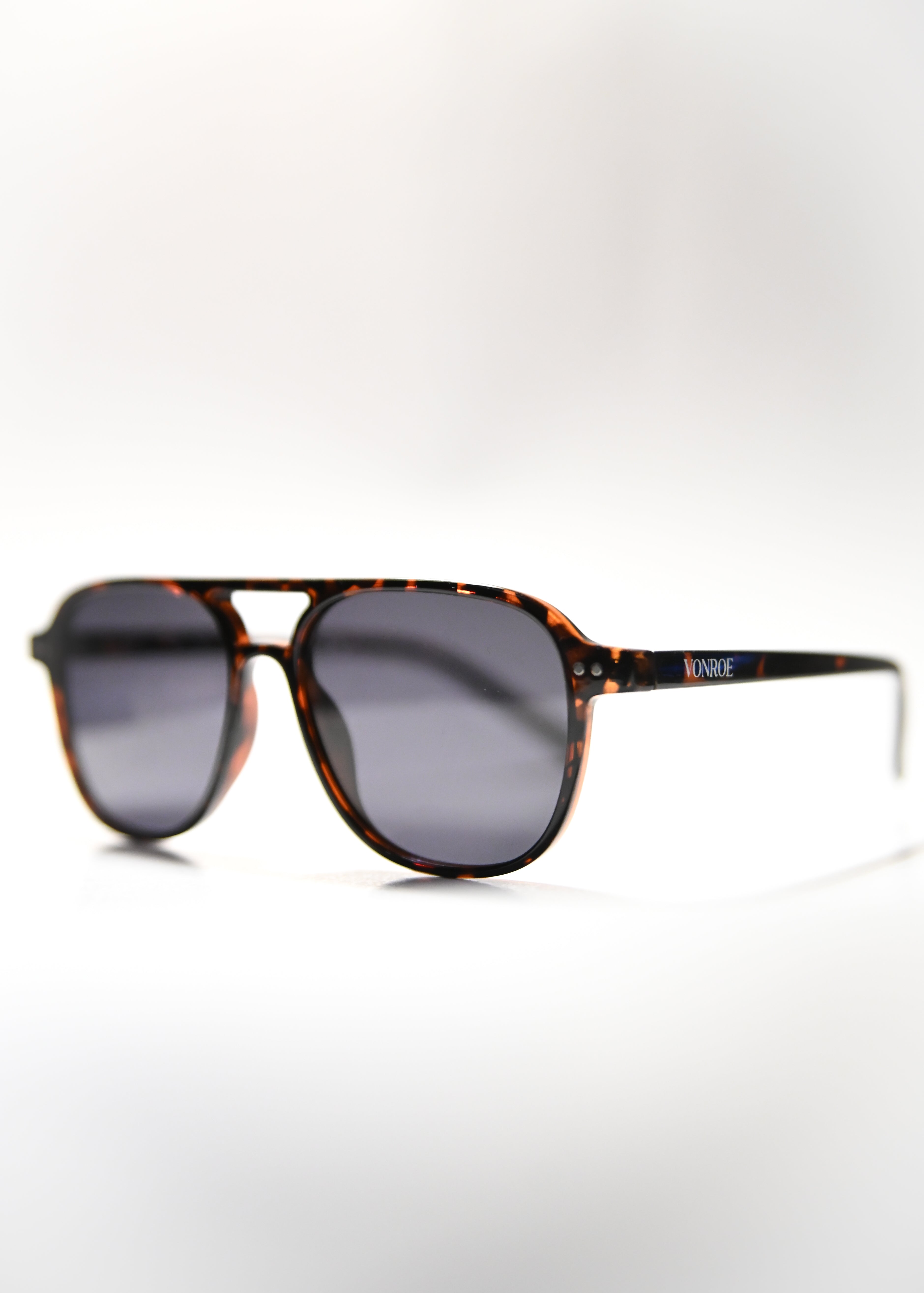 Auris Tortoise Sunglasses 01